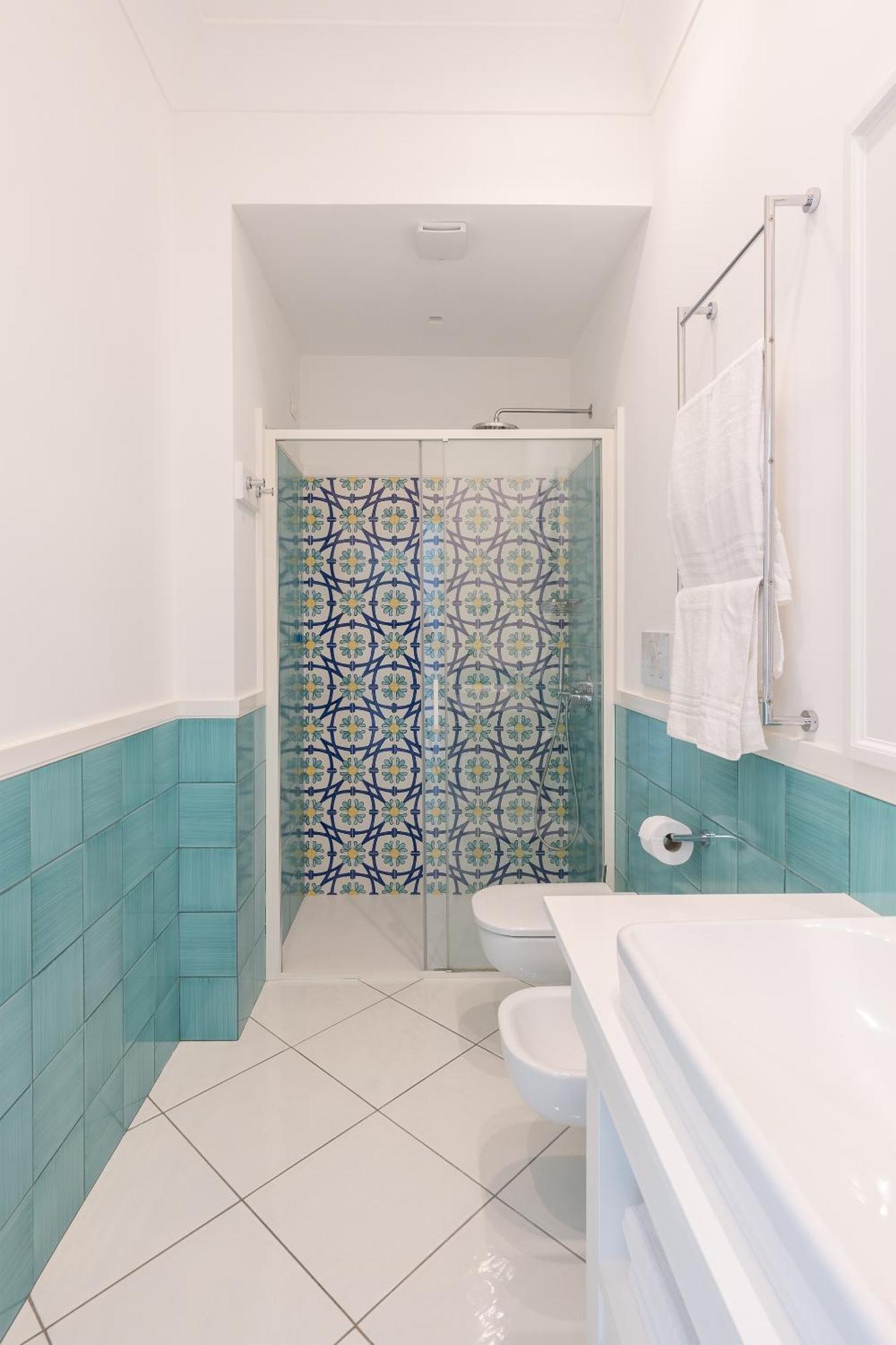 Duomo Guest House - Stay In Сорренто Экстерьер фото